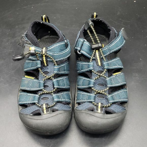 Keen Outdoor Waterproof Hiking Sandals - Picture 3 of 6